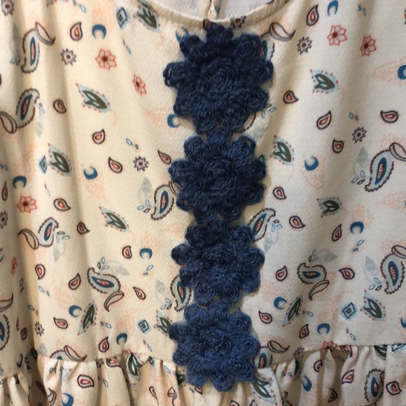 Pippa & Julie Dress in size 7. 3/4 sleeve length - Picture 3 of 6